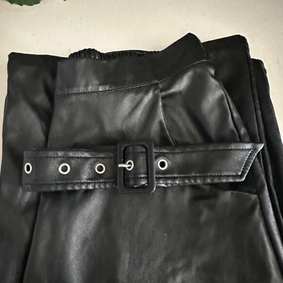 Boohoo Womens UK 14 Black Faux Leather Wide-Leg Trousers - Picture 7 of 7